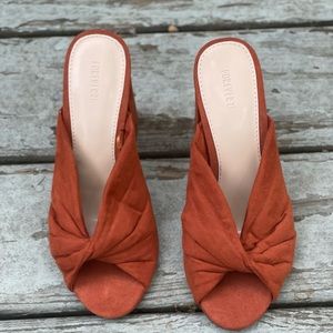 Brand new copper sandals